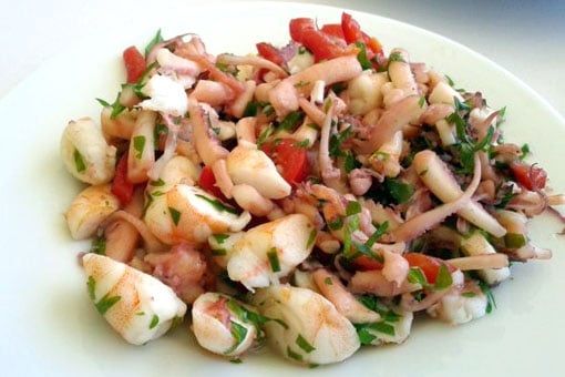 Ahtapot Salata